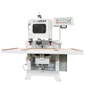 CNC станок PINXIN MXZ2060 — оборудование для выборки замков и фурнитуры в деревянных дверях