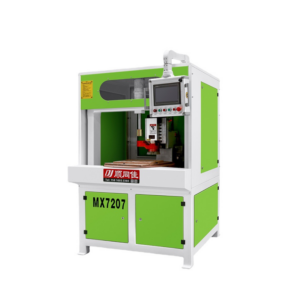 CNC копировально-фрезерный станок в закрытом корпусе MX7207